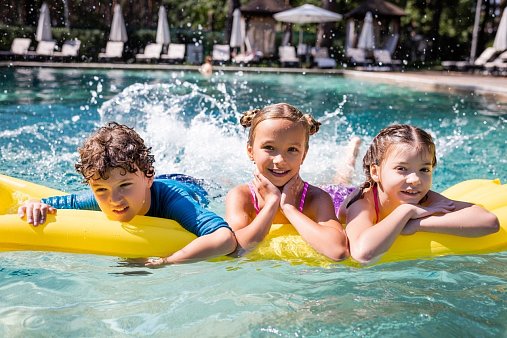 Nafukovací letadlo: Nejlepší hračka pro vodní radovánky